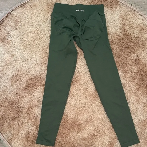 DFYNE Green Spandex Butt-Lifting Leggings - Picture 4 of 4